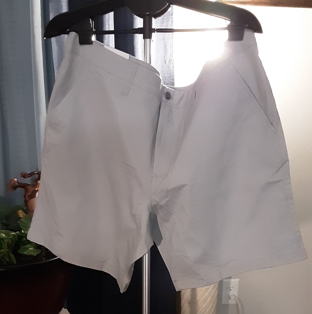 NWT MEN'S MEMBER MARK KHAKI FLAT FRONT TWILL SHORTS SIZE 40